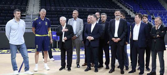 Aziz Yıldırım ve yönetim kurulundan, Fenerbahçe Beko'ya başarı dileği