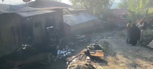 Yayla evinden ormana sıçrayan yangın söndürüldü