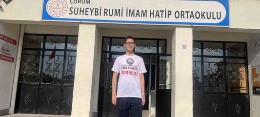 LGS'de Türkiye birincisi olan öğrenci: 'Sıkı ve dengeli bir şekilde çalışmaya özen gösterdim'