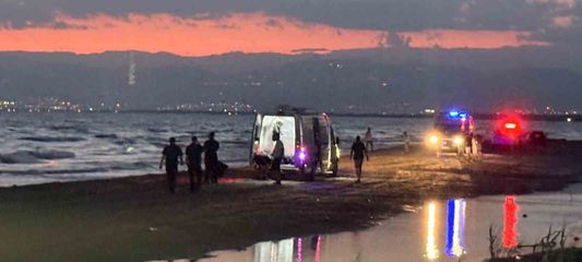 Vali Toros: 'Anne, baba ve annenin kız kardeşi hayatını kaybetti'