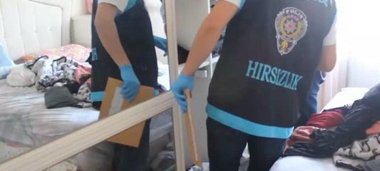 Kayseri'de 5 evden 1 milyon 900 bin TL'lik ziynet ve para çalan şahıslar yakalandı