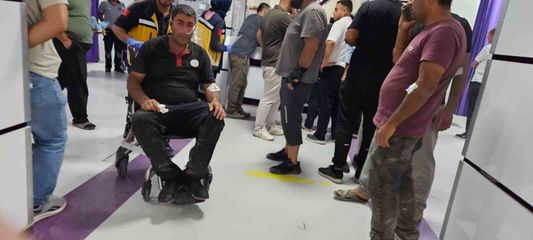 Malatya'daki yangında 1'i itfaiye eri 19 kişi dumandan etkilendi