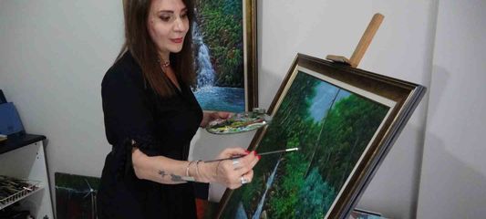 Ressam Nurhan Ağartan: 'Sanat, insanın ruhundaki izleri görünür kılmaktır'