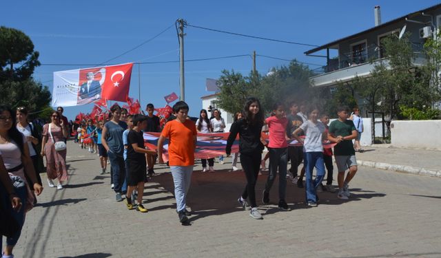 Balıkesir'de "8. Uluslararası Küçükköy Teferic Şenlikleri" başladı