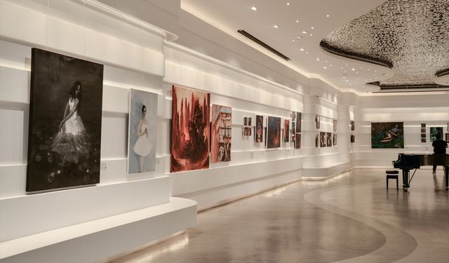 İyilik İçin Sanat Derneği 10. yılını sergiyle kutladı