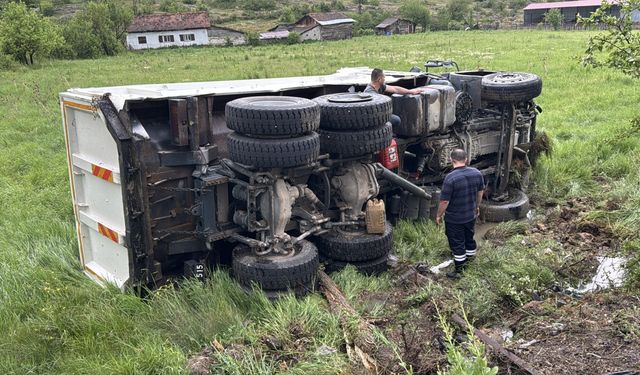 Karabük'te 4 aracın karıştığı kazada 9 kişi yaralandı