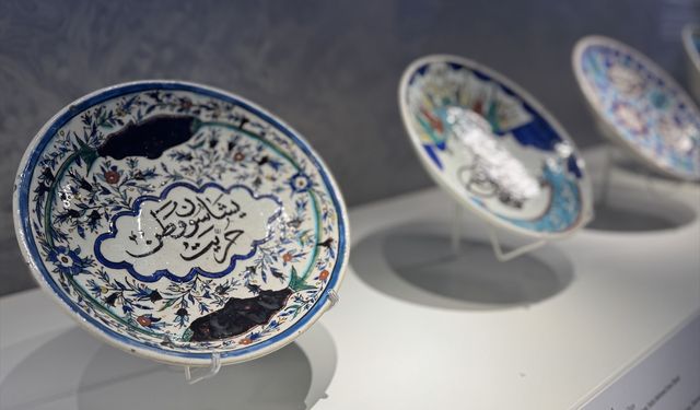 "Sıradışı Minas: Kütahya Çini ve Seramiklerinde Esin ve Yeniliğin Hikayesi" sergisi Pera Müzesi'nde açıldı