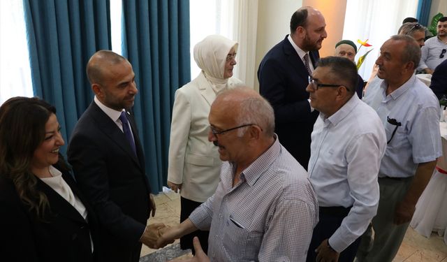 AK Parti Genel Başkan Yardımcısı Büyükgümüş, Yalova'da partisinin bayramlaşmasında konuştu: