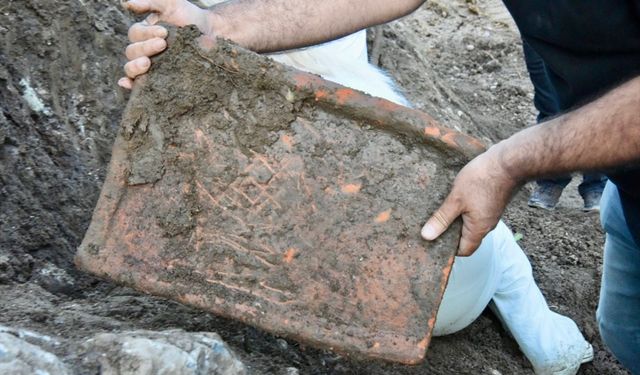 Ordu'da yol çalışmasında tarihi mezar kalıntıları bulundu