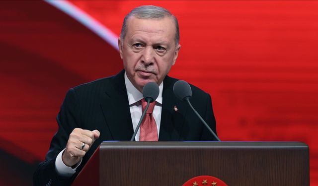 Cumhurbaşkanı Erdoğan: '100 yıllık Halk Partisi, olmuş haraç partisi. Neticede, yüzlerce mağdur son çare olarak gidiyor yargıya başvuruyor'