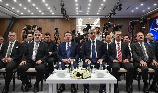 Bakan Memişoğlu, bağımlı hükümlülere yönelik tedavi merkezi protokolünün imza töreninde konuştu: