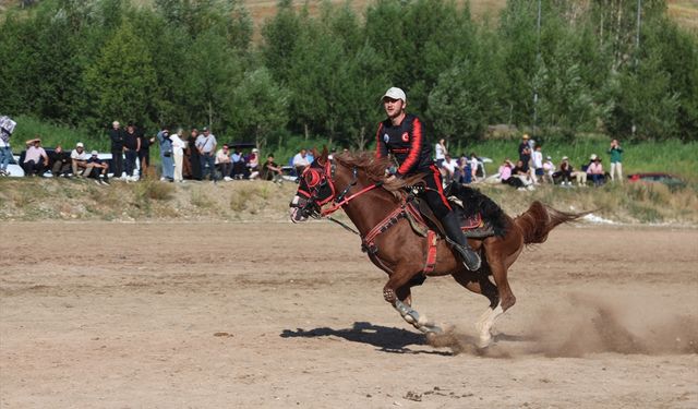 Bayburt'ta cirit gösterisi yapıldı