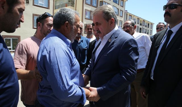 BBP Genel Başkanı Destici, Eskişehir'de yangın bölgesini ziyaret etti: