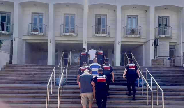 Bodrum'da uyuşturucu operasyonunda yakalanan 3 şüpheliden 2'si tutuklandı