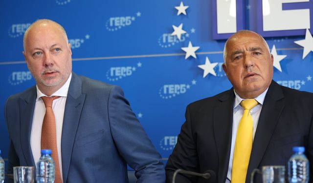 Bulgaristan'da avroya geçişin onaylanması coşkuyla karşılandı