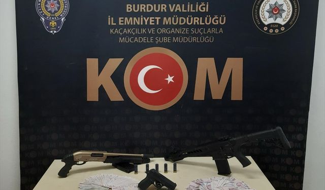 Burdur merkezli organize suç örgütü operasyonunda yakalanan 6 zanlı tutuklandı