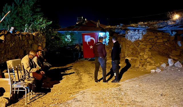 Eskişehir'de çıkıp Afyonkarahisar'a sıçrayan orman yangınında şehit olan ormancı yeni evlenmiş