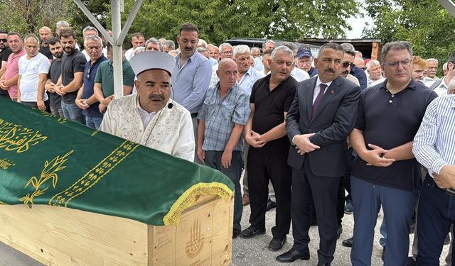 GÜNCELLEME - Gazeteci Cem Küçük'ün vefat eden babası Erdal Küçük için cenaze töreni düzenlendi