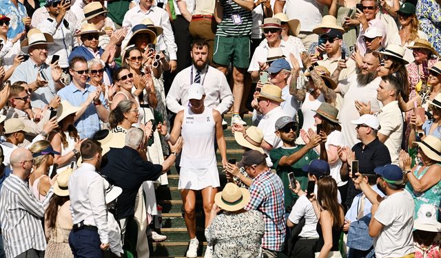 Iga Swiatek, Wimbledon'da ilk kez şampiyon oldu
