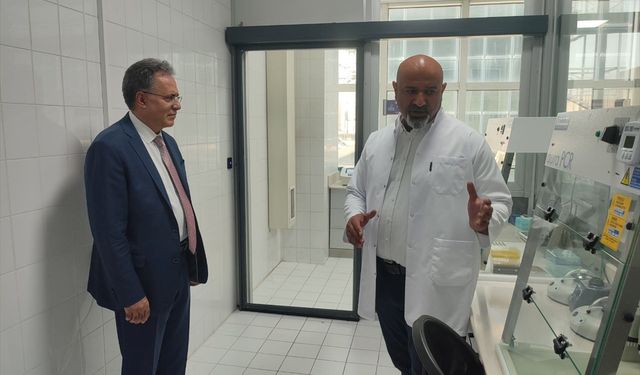 İnönü Üniversitesi Turgut Özal Tıp Merkezi'nde moleküler patoloji birimi açıldı