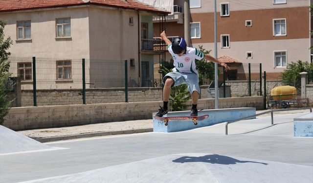 Karaman'da ANALİG Kaykay Türkiye Birinciliği Yarışları yapıldı