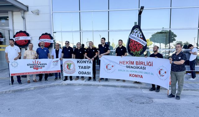 Konya'da hasta yakınının silahlı saldırısıyla hayatını kaybeden Dr. Karakaya anıldı