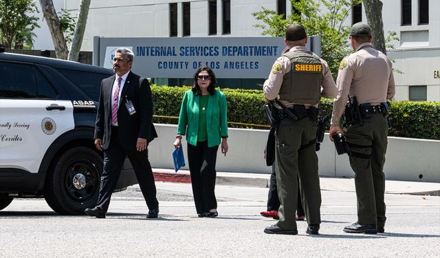 Los Angeles'ta polis yerleşkesinde meydana gelen patlamada 3 kişi öldü