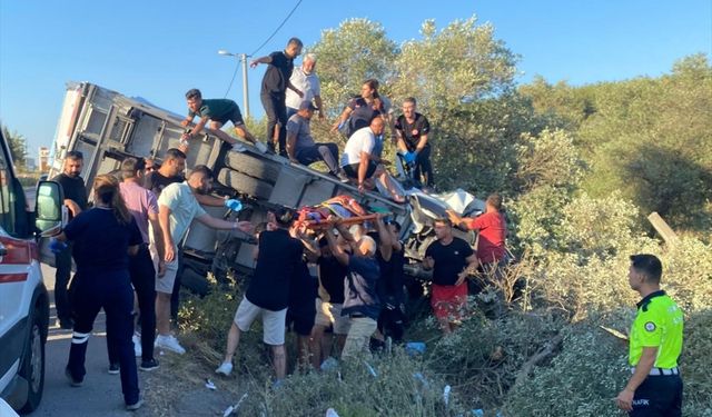 Muğla'da kamyonetin devrilmesi sonucu 1 kişi öldü, 1 kişi yaralandı