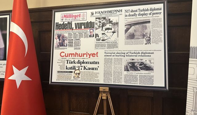 Yunanistan'da, 17 Kasım terör örgütünün şehit ettiği diplomat Sipahioğlu anıldı