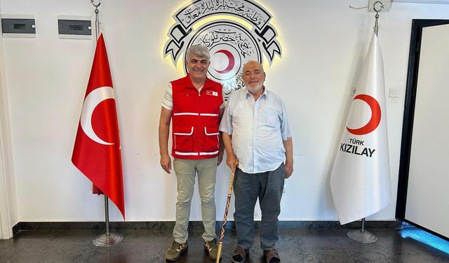 Zonguldak'ta hayırsever dairesini Türk Kızılay'a bağışladı