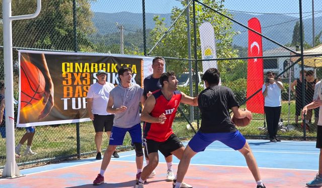 3x3 Sokak Basketbol Turnuvasına ilgi büyük
