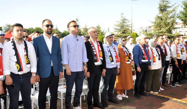 AK Parti Genel Başkan Yardımcısı Yalçın, Eskişehir'de konuştu: