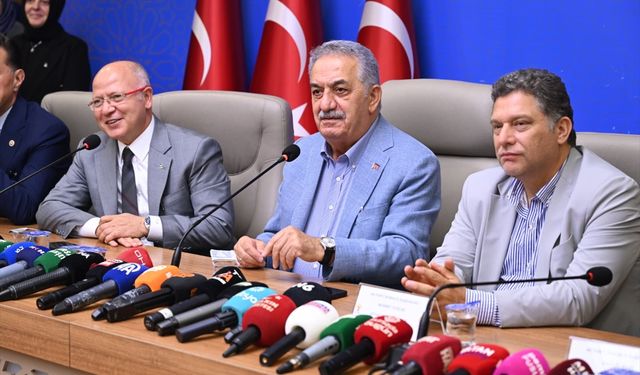AK Parti Genel Başkan Yardımcısı Yazıcı, Bursa'da 'Türkiye Yüzyılı Buluşmaları' programında konuştu: