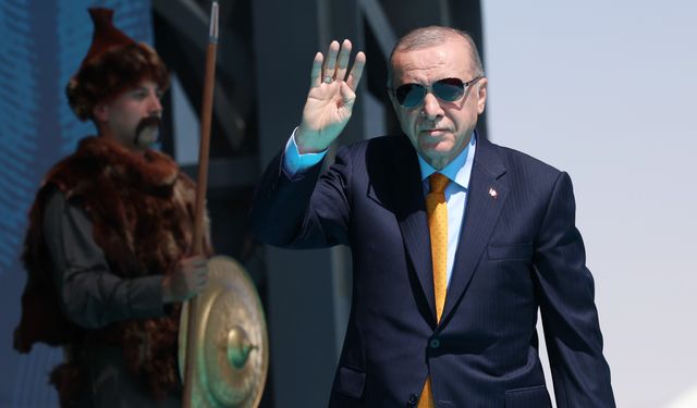 Cumhurbaşkanı Erdoğan, Malazgirt Zaferi'nin 954. Yıl Dönümü Kutlama Programı'nda konuştu: (1)