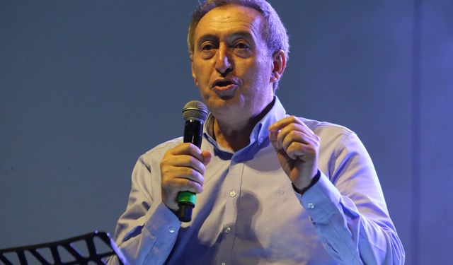 DEM Parti Eş Genel Başkanı Bakırhan, Şanlıurfa'da 'Dünya Barış Günü' mitingine katıldı