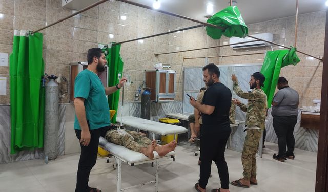 Halep'te yaklaşık 500 asker gıda zehirlenmesinden hastaneye kaldırıldı