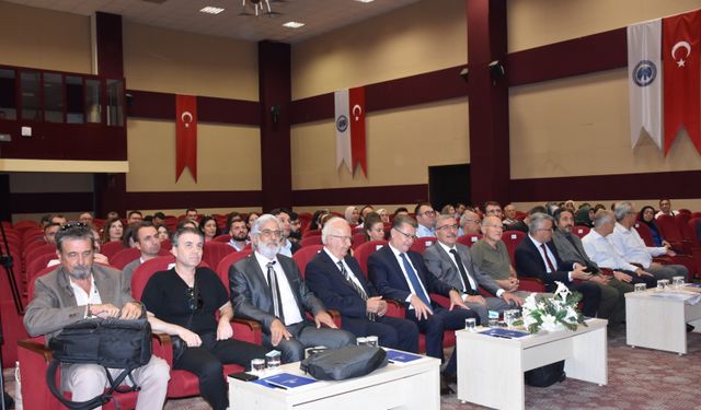 Karaman'da 'Uluslararası Diksiyon Yaz Okulu' açılış programı düzenlendi