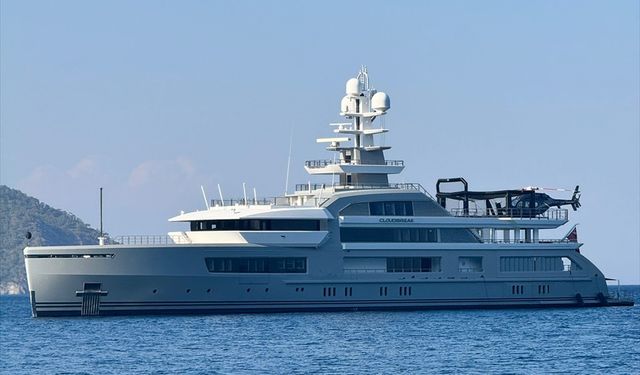 Lüks yat 'Cloudbreak' Antalya'da