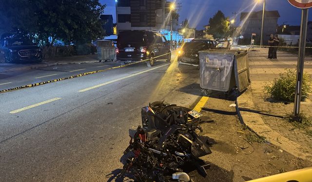 Sakarya'da 1 motosiklet ve 2 cipin karıştığı kazada 1 kişi öldü