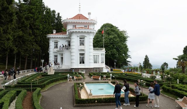 Trabzon'un tarihi mekanlarını 310 bini aşkın turist ziyaret etti