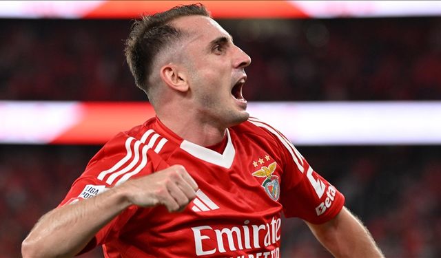 Fenerbahçe'nin yeni transferi Kerem Aktürkoğlu, sağlık kontrolünden geçti