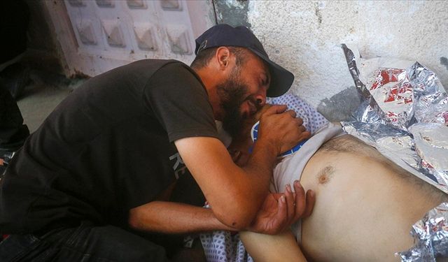 İsrail ordusu, son 24 saatte Gazze'ye 170'ten fazla hava saldırısı düzenledi