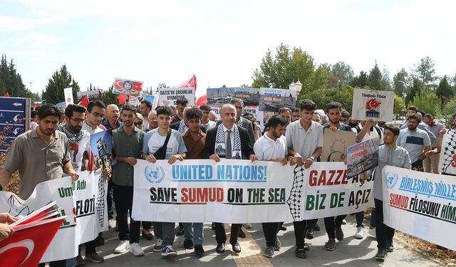 Adıyaman Üniversitesi'nde Gazze'ye destek yürüyüşü düzenlendi