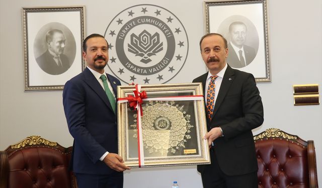 AK Parti Genel Başkan Yardımcısı Zorlu, Isparta'da ziyaretlerde bulundu