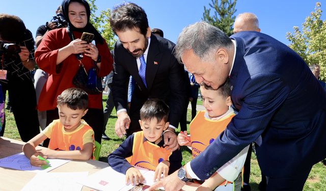 Bingöl'de 'Bir Anadolu Şenliği' başladı