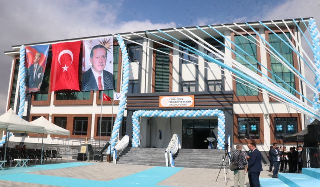 Boğazlıyan Cemil Çiçek Mesleki ve Teknik Anadolu Lisesi hizmete açıldı