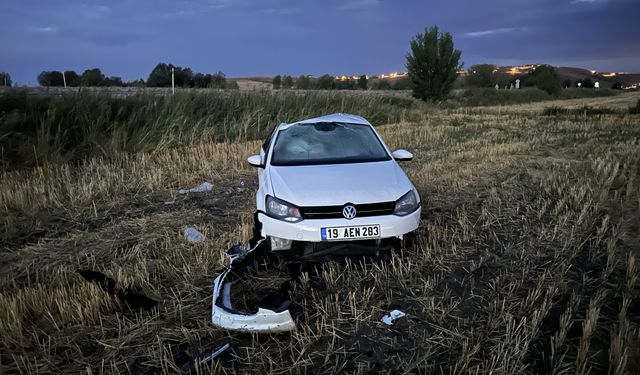 Çorum'da devrilen otomobildeki 1 kişi öldü, 4 kişi yaralandı