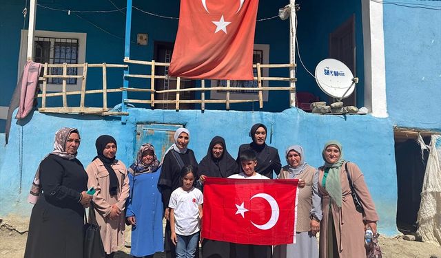 Cumhurbaşkanı Erdoğan'ın 'Terörsüz Türkiye' mektubu Van'daki şehit ailesine ulaştı