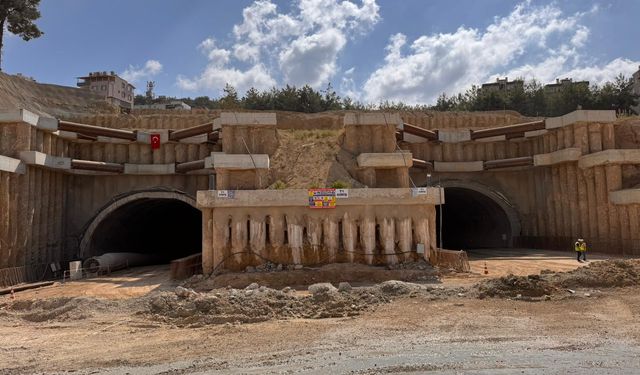 Hatay'da İskenderun-Topboğazı Otoyolu'nda çalışmalar devam ediyor