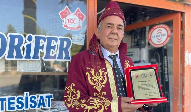 Isparta'da 'Yılın Ahisi' seçilen sıhhi tesisat ustası 55 yıldır mesleğini sürdürüyor